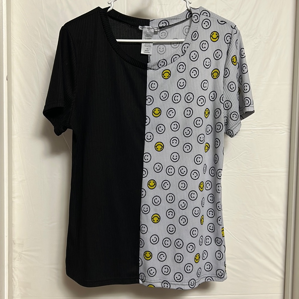 Perfectly Imperfect brand 1X - No way that this is a 1X may be a size M or L